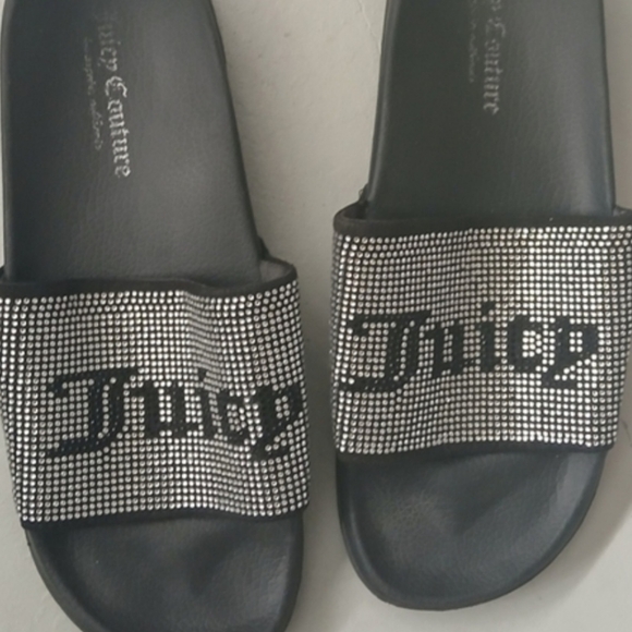 Juicy Couture Black and Silver Slide Sandals - Picture 2 of 7